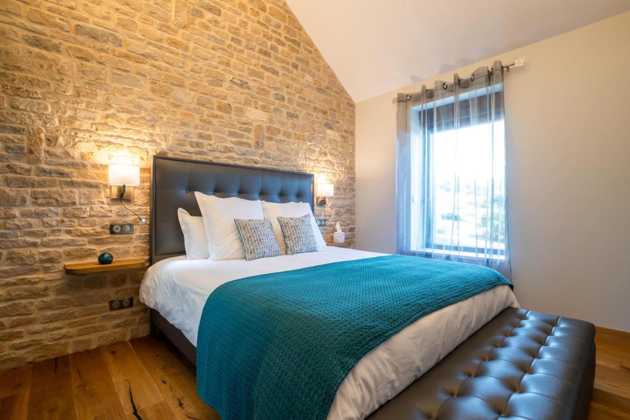 Bed and Breakfast Nuits Aux Sources Chassey-le-Camp Exterior foto